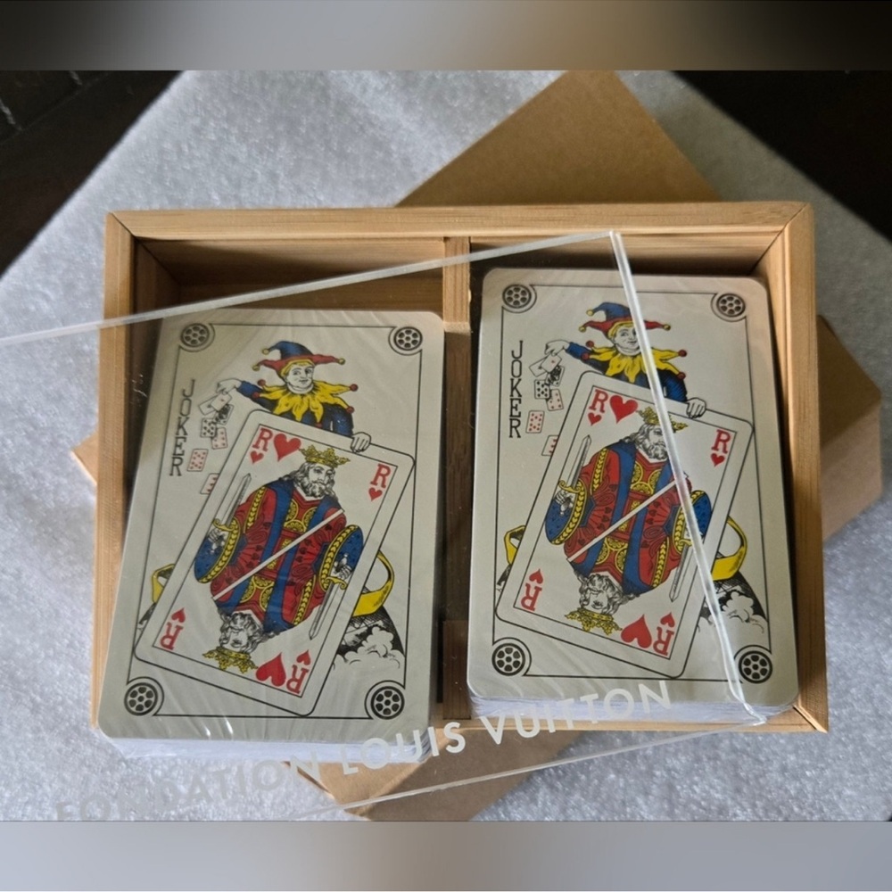 ⭐️SALE⭐️Louie Vuitton Playing Cards Set of 2 decks. Highly Collectible NRFB - Picture 11 of 11